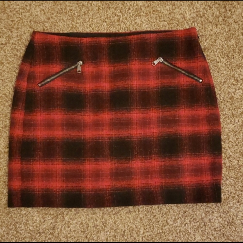 Banana Republic plaid mini skirt